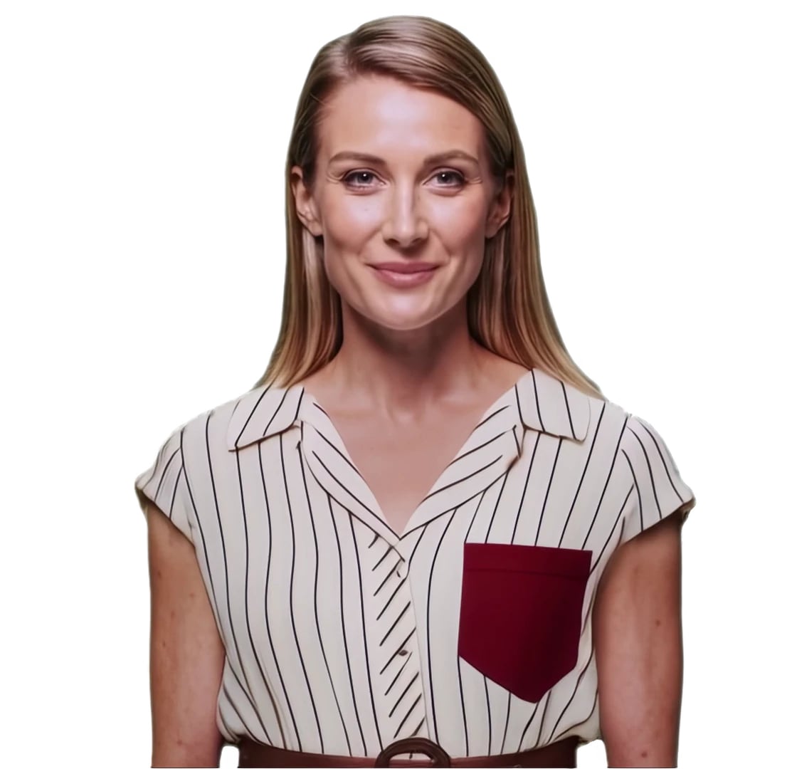 Annelise in Off white dress