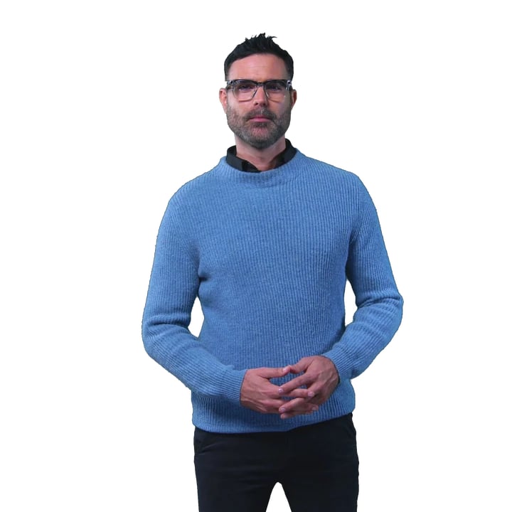 Armando Sweater Front 2